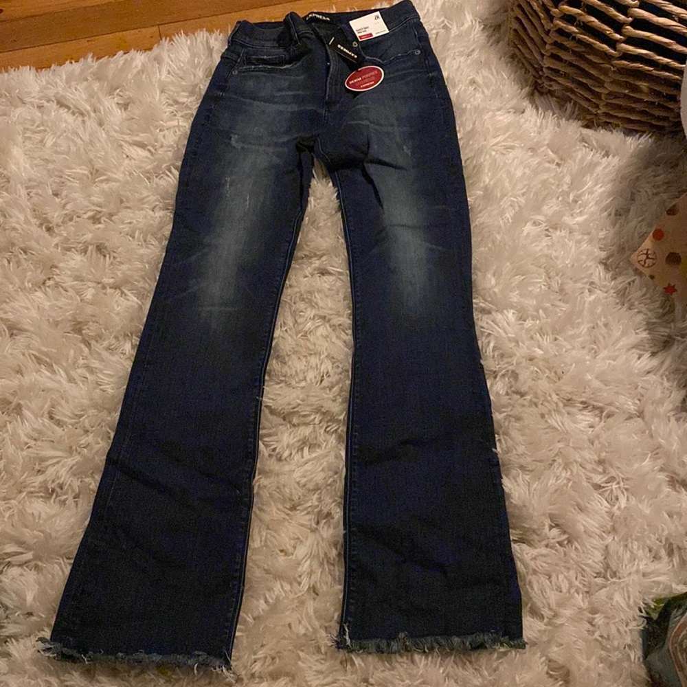 NWT Express barely boot high rise jeans